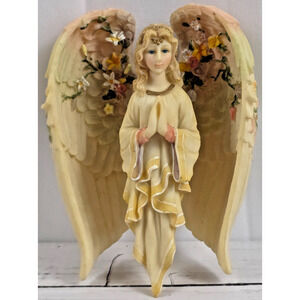 Praying Angel Ornament, Folding/Hinged Wings, 5 1/2” Tall, Resin Material, VTG